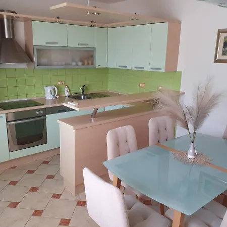 Sladojevic Apartment *