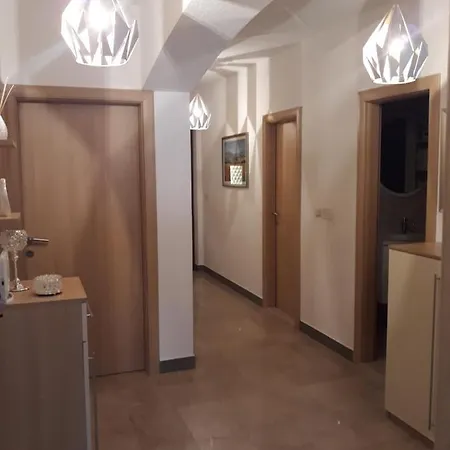 Διαμέρισμα Apartment Tomislav *