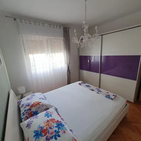 Apartment Tomislav *